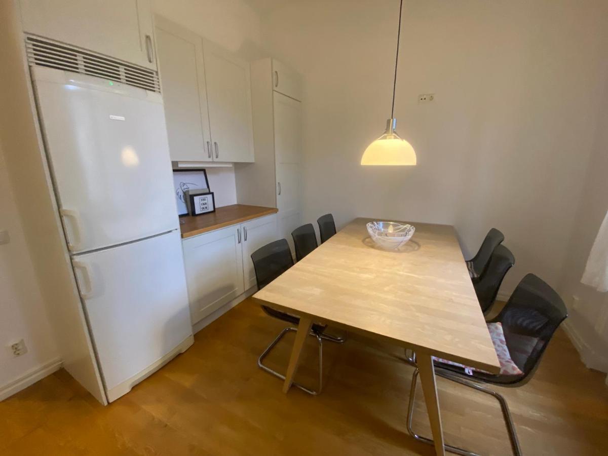 Home Inn Kht15 Стокхолм Екстериор снимка